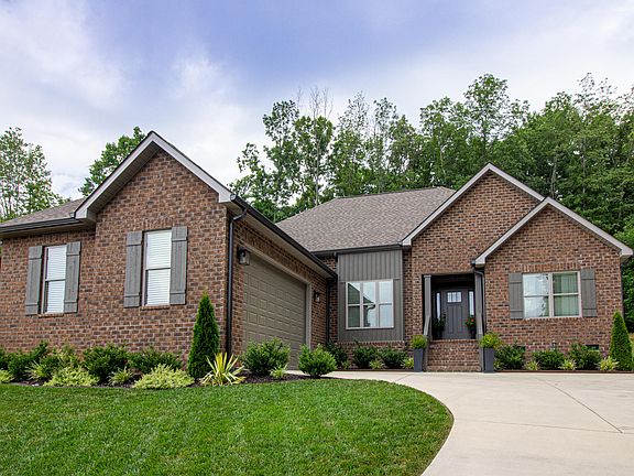 2nd image of 396 Sable Ct