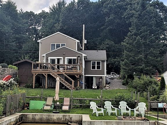 2nd image of 249 Lakeshore Dr