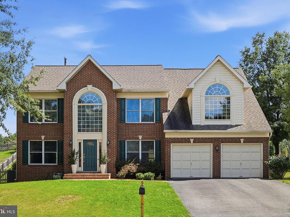 1st image of 6101 Fieldcrest Dr