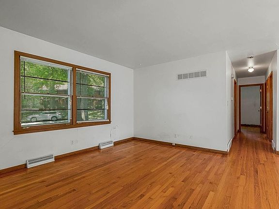 5th image of 5717 W 97th St