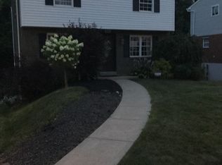 468 Rainier Dr, Pittsburgh, PA