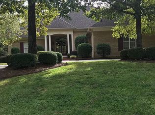 213 Westbury Ct, Warner Robins, GA 31088