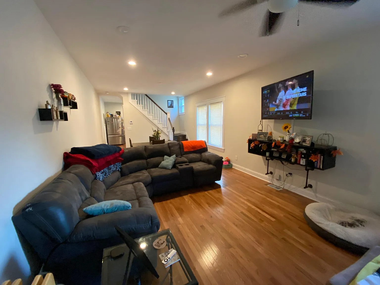 3 bed, 1900 sqft, $2,100 — Photo 4