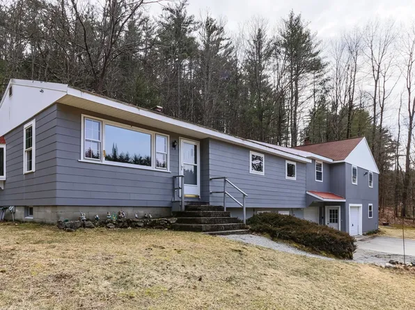 244 River Road, New Boston, NH 03070