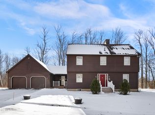 132 Outlook Ave, Cheshire, MA 01225