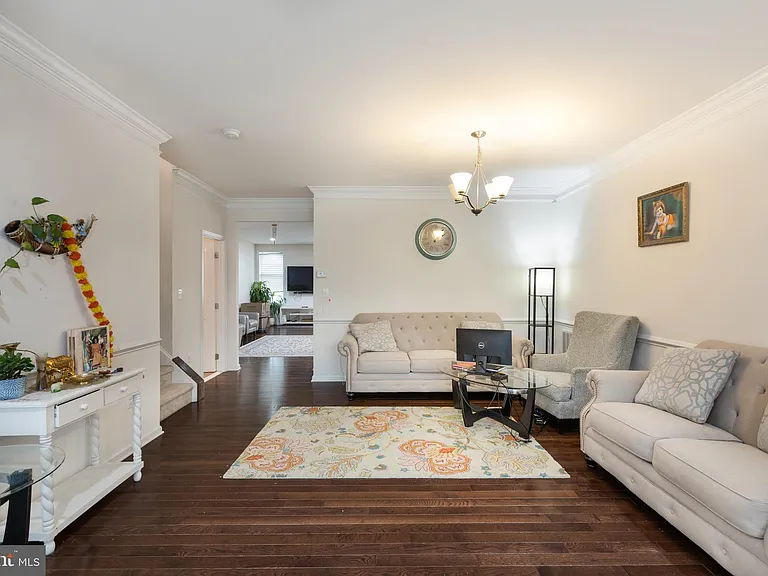 23377 Lewis Hunt Sq — Photo 9