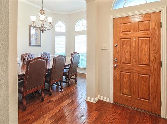 5th image of 1217 Kensington Dr