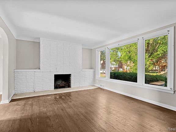 4th image of 15874 Ashton Rd