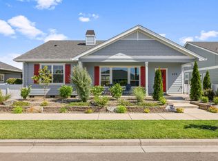 409 Sand Pointe Dr, Central Point, OR 97502