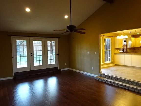 5th image of 5202 Millsprings Dr