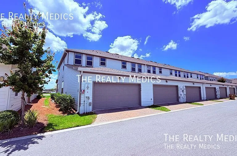 6495 Cyrils Dr — Photo 33