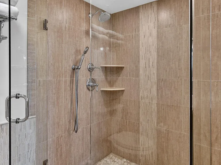 101 Ocean Bluffs Blvd #504 — Photo 31