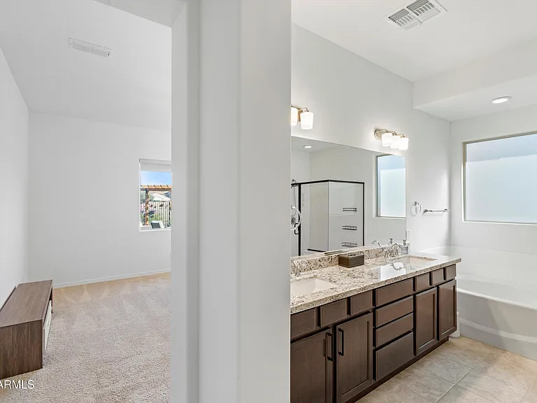 10812 E Tesla Ave — Photo 47