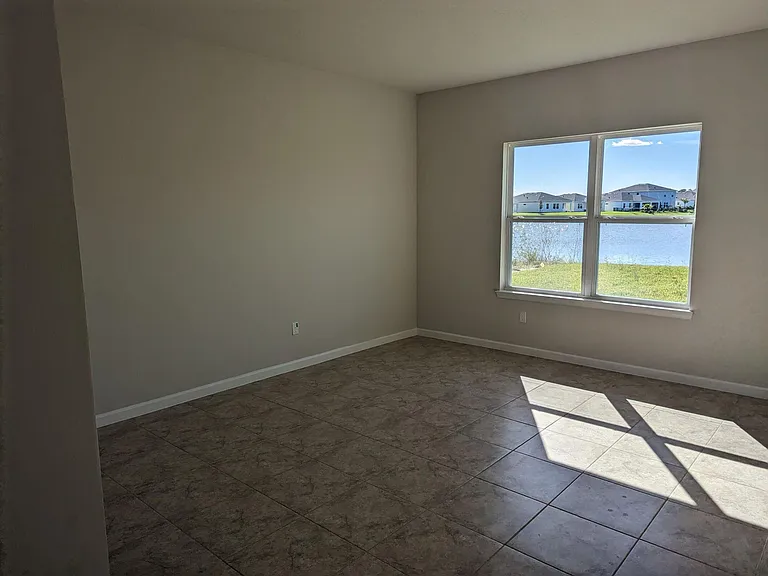 10644 SW Vasari Way — Photo 16