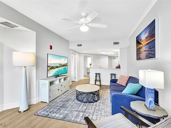 4th image of 200 Estero Blvd #207