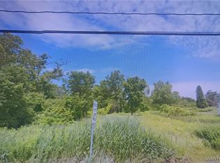 Willam St, Lancaster, NY 14086