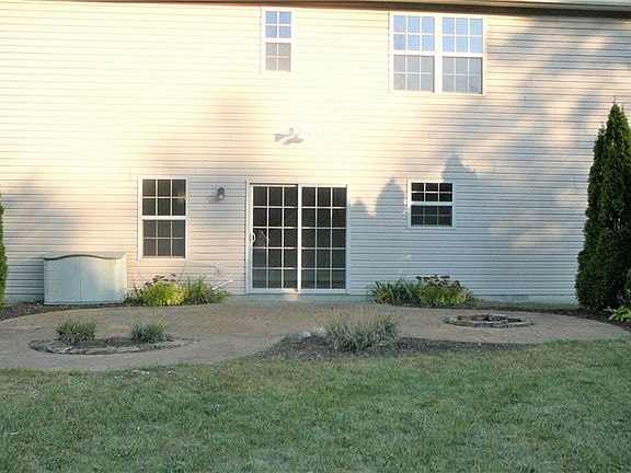 4th image of 1814 Irish Lake Ln