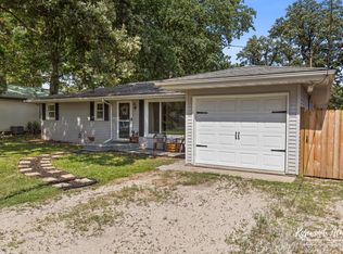 77 N Bates Ave, Kankakee, IL 60901