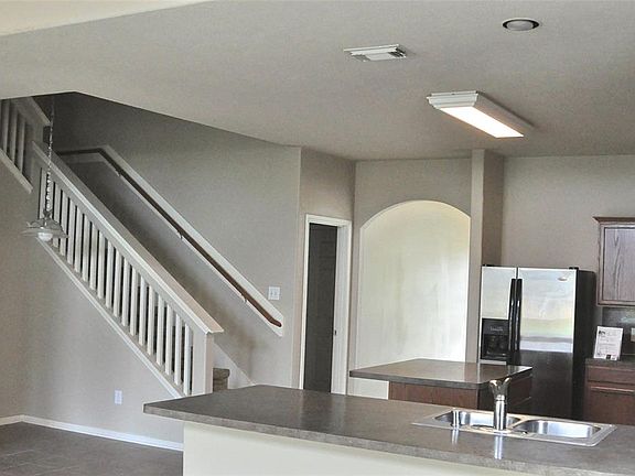 4th image of 854 Saltcreek Bend Ln
