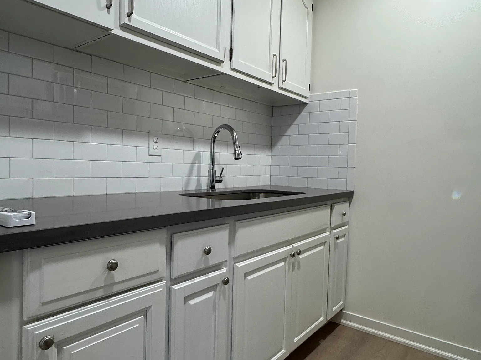 2 bed, 750 sqft, $1,495 — Photo 2