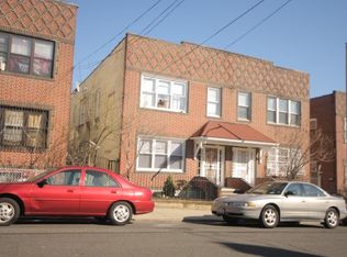 4235 64th St, Flushing, NY 11377