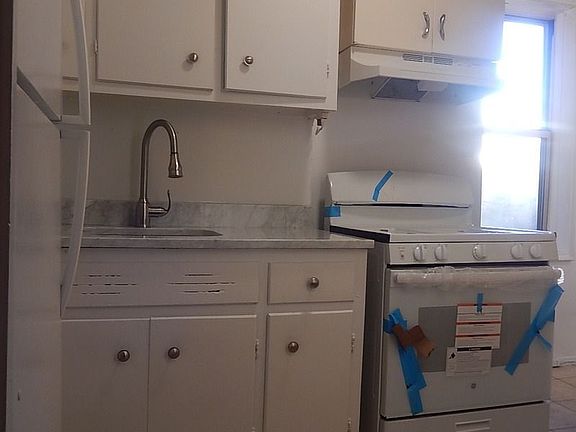 4th image of 3200 Netherland Ave APT 5A
