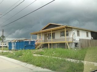 1915 Center St, Arabi, LA 70032