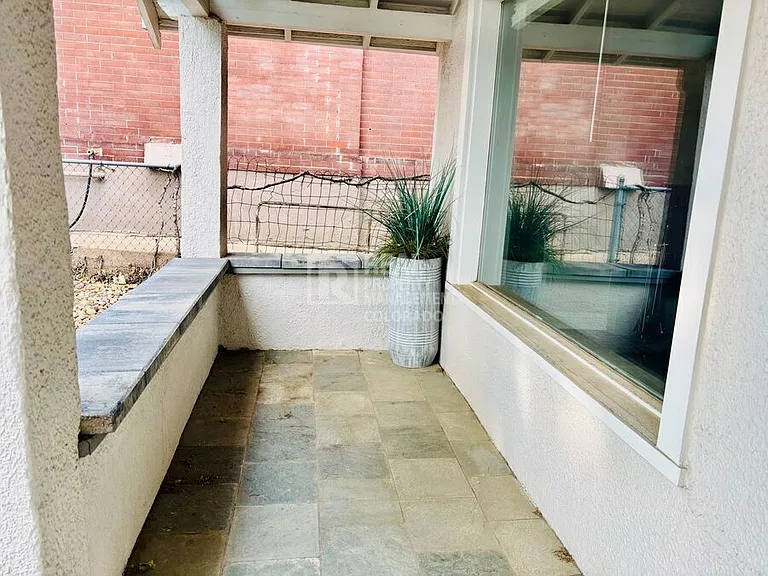2944 Vallejo St — Photo 2