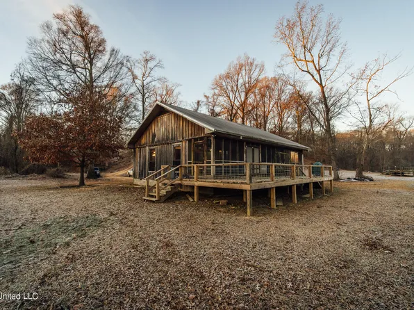 200 County Road 406, Greenwood, MS 38930