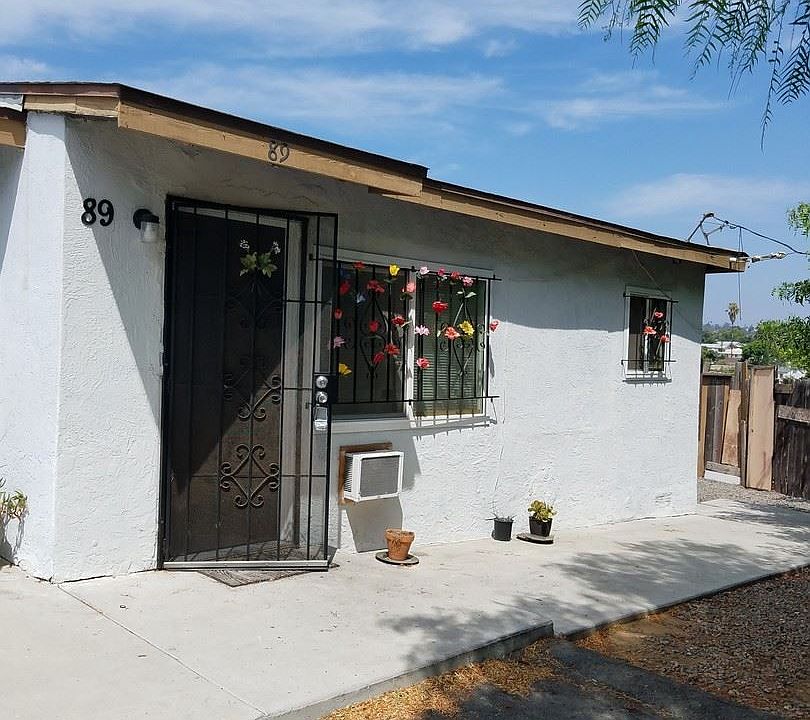 1st image of 3589 Imperial Ave