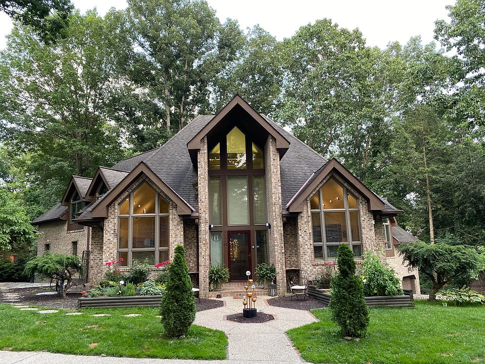 1st image of 110 McTaggart Dr