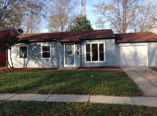 218 Hemlock Ave, Romeoville, IL 60446