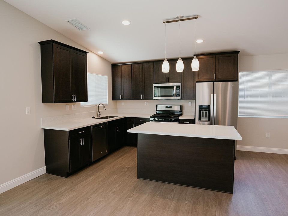 1st image of 3863 La Colusa Dr