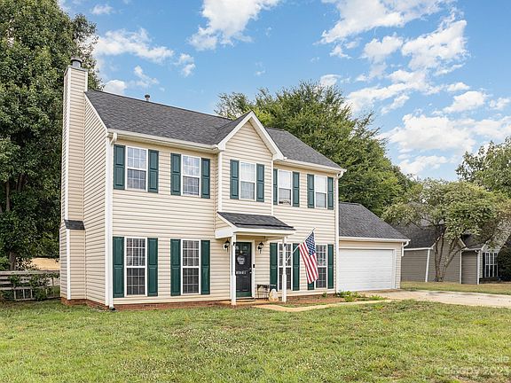 2nd image of 14115 Southbridge Forest Dr