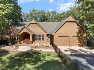 9320 Alfred Rd, Rogers, AR 72712