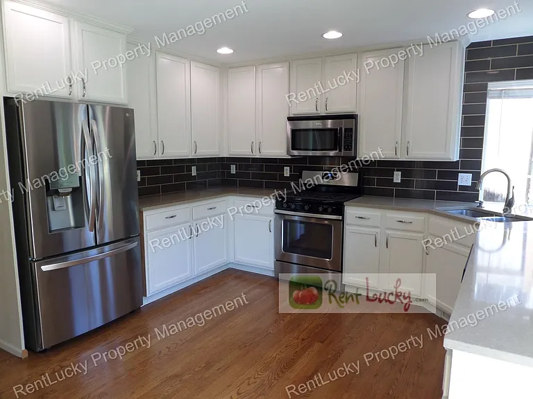 27815 NE 149th Ct — Photo 6