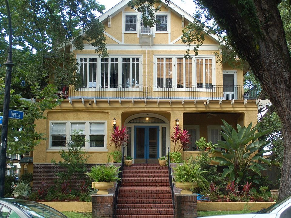 1st image of 3343 Esplanade Ave #9