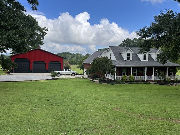 2nd image of 9049 Bradley Creek Rd