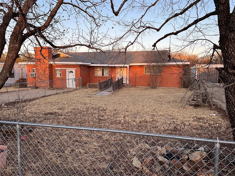 1st image of 207 County Road 620