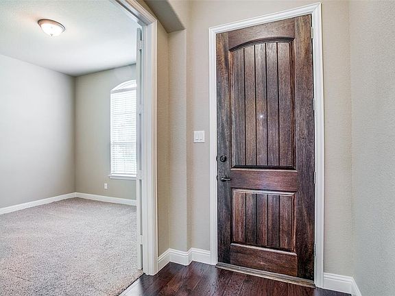 4th image of 4312 Old Grove Way