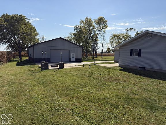 5th image of 306 2nd St