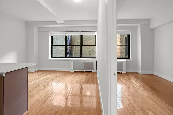 Rented by Stonehenge NYC LLC | media 20