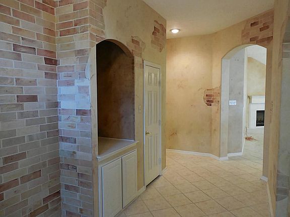 5th image of 12103 W Canyon Trace Dr