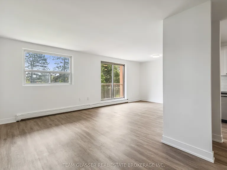 1570 Adelaide St N #224 — Photo 8