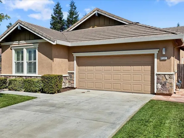 1093 Shady Grove St, Manteca, CA 95336
