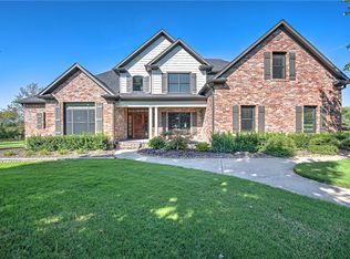 3072 E Hunters Ridge Rd, Springdale, AR 72764