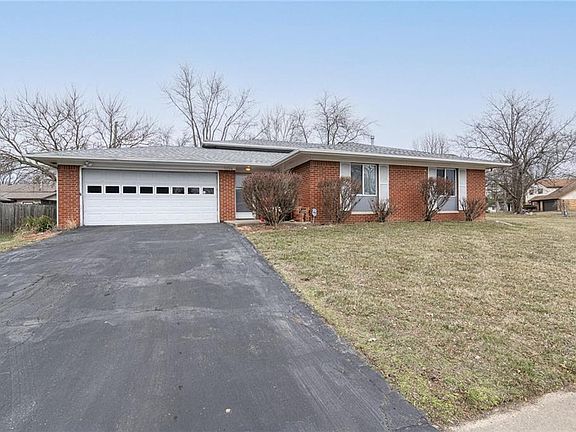 2nd image of 9204 Stardust Dr
