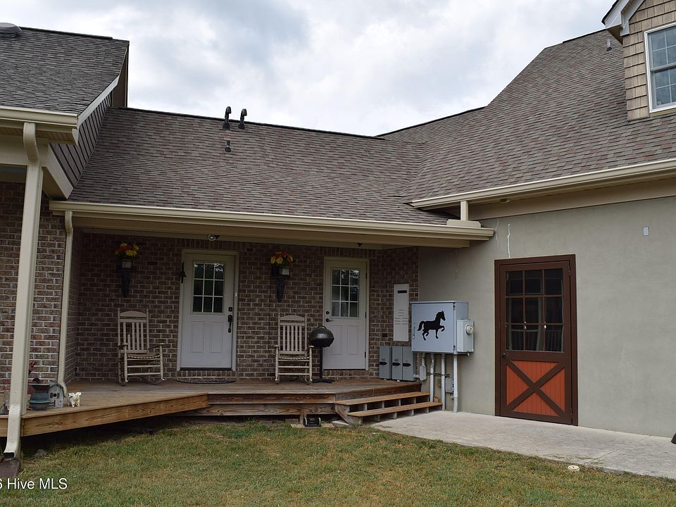 1st image of 245 Blue Valley Rd