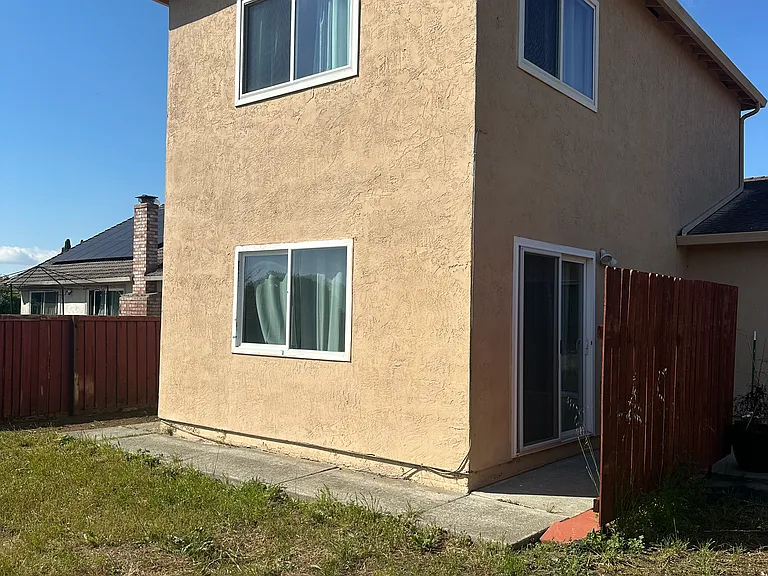 171 Fleet St — Photo 35