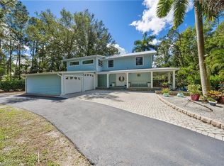 5860 Golden Oaks Ln, Naples, FL 34119